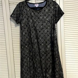 LulaRoe Elegant Carly